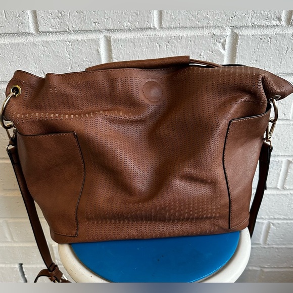 Chic Brown Faux Leather Hobo Shoulder Crossbody Bag W/Detachable Crossbody Strap - Picture 3 of 16